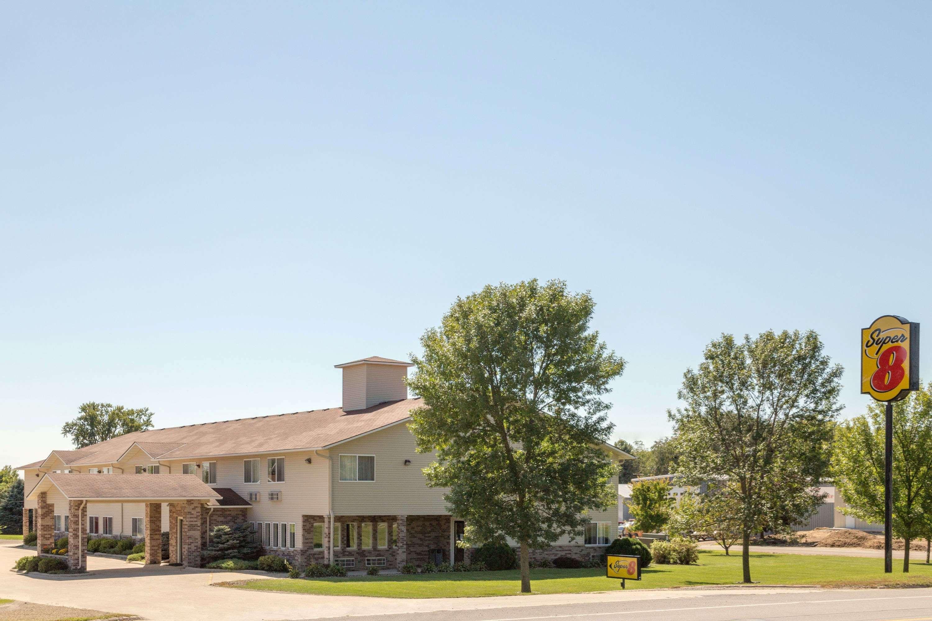 Super 8 By Wyndham Cresco Ia Ξενοδοχείο Εξωτερικό φωτογραφία